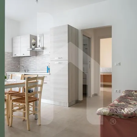 Homiday - Via Roma, 32 * Pineto